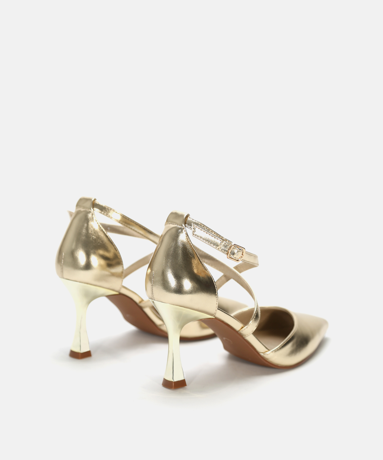 Zapato tac&oacute;n tiras cruzadas  image number null